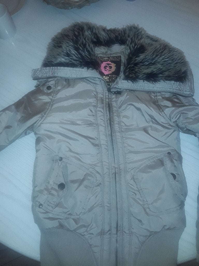 Te koop Coolcat meisjes jas met nep bontkraag, maat 158-164, Gebruikt, Meisje, Coolcat, Ophalen of Verzenden