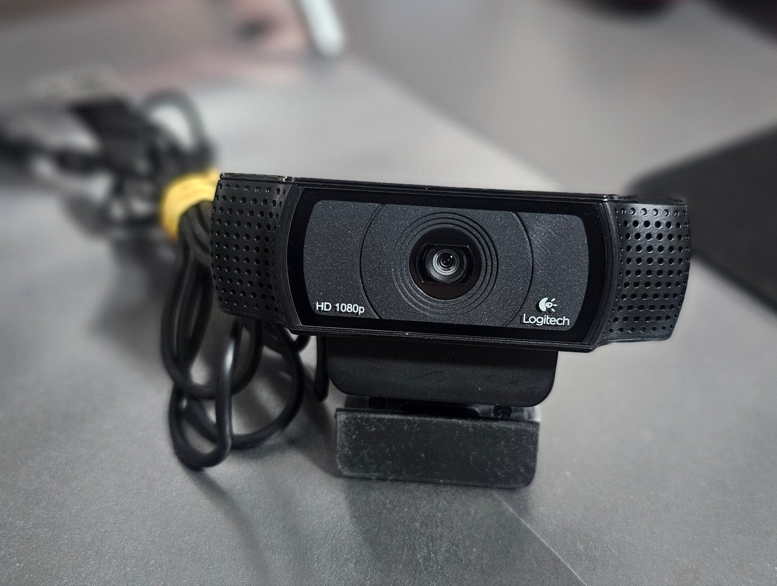 logitech c920 hd 1080p webcam, Computers en Software, Webcams, Logitech, Ophalen of Verzenden, Zo goed als nieuw, Microfoon