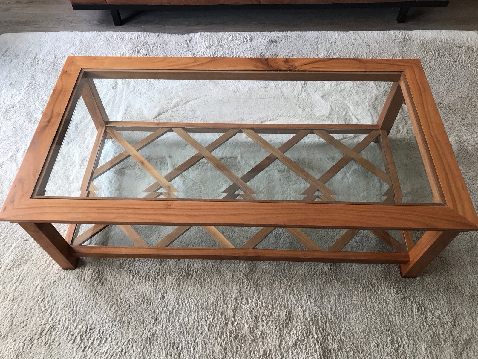 Salontafel van notenhout met glazen blad, Ophalen, Gebruikt, 100 tot 150 cm, 50 tot 100 cm