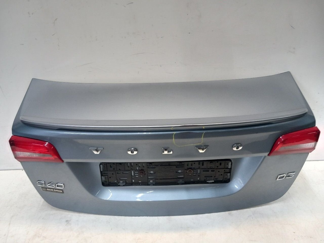 Achterklep Volvo S60, Onderdelen@venauto.nl, Van der Ven Autorecycling B.V., Gebruikt, Ettenseweg 76, 4706 PB Roosendaal, The Netherlands