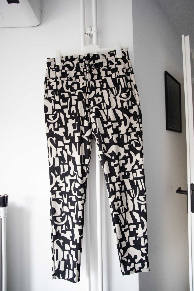 Zwart beige broek travelstof &Co Woman maat M, Maat 38/40 (M), Zwart, &Co Woman, Ophalen of Verzenden