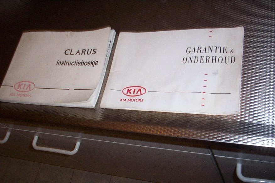 Gebruikershandleiding +div KIA CLARUS  1995/1999, Auto diversen, Handleidingen en Instructieboekjes, Ophalen of Verzenden
