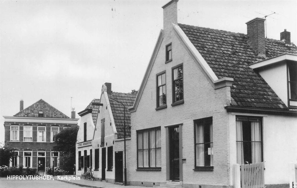 702-493-027 Hippolytushoef Kerkplein, Verzenden, Voor 1920, Noord-Holland