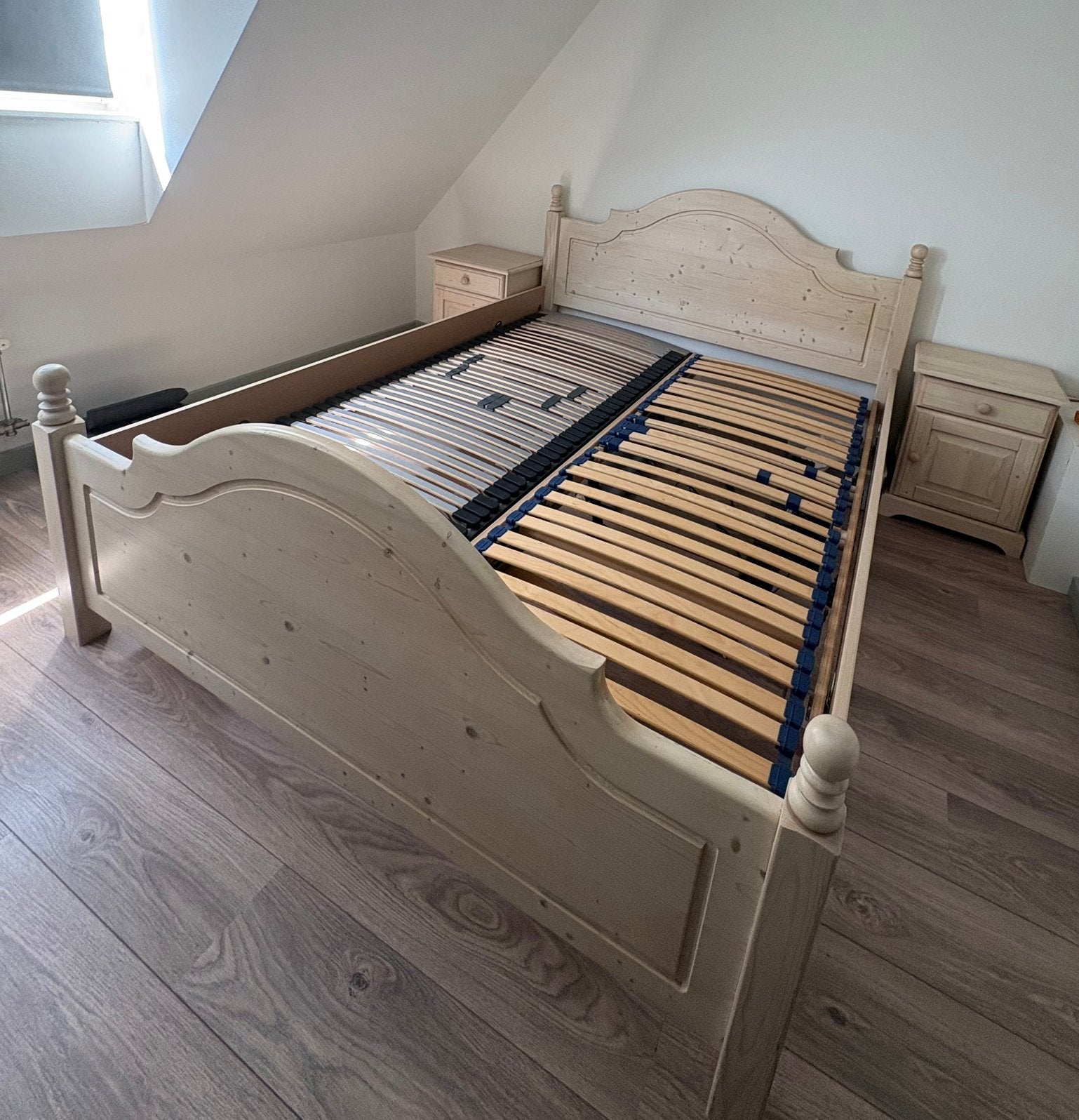 2 persoons grenen bed wit, Huis en Inrichting, Slaapkamer | Bedden, Ophalen, Gebruikt, Wit, Tweepersoons