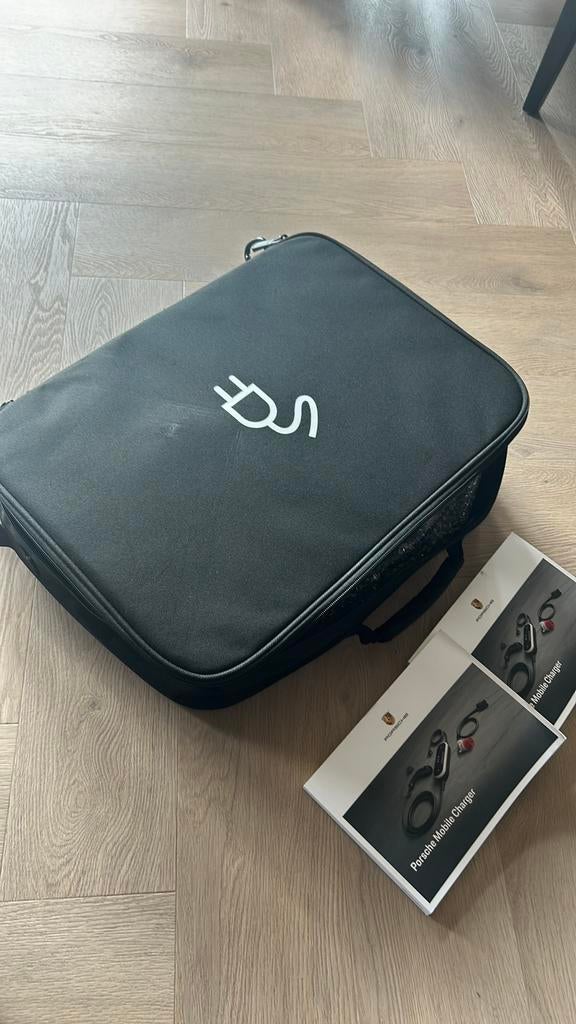 Porsche mobile charger nieuw in tas, Ophalen of Verzenden, Nieuw, Porsche