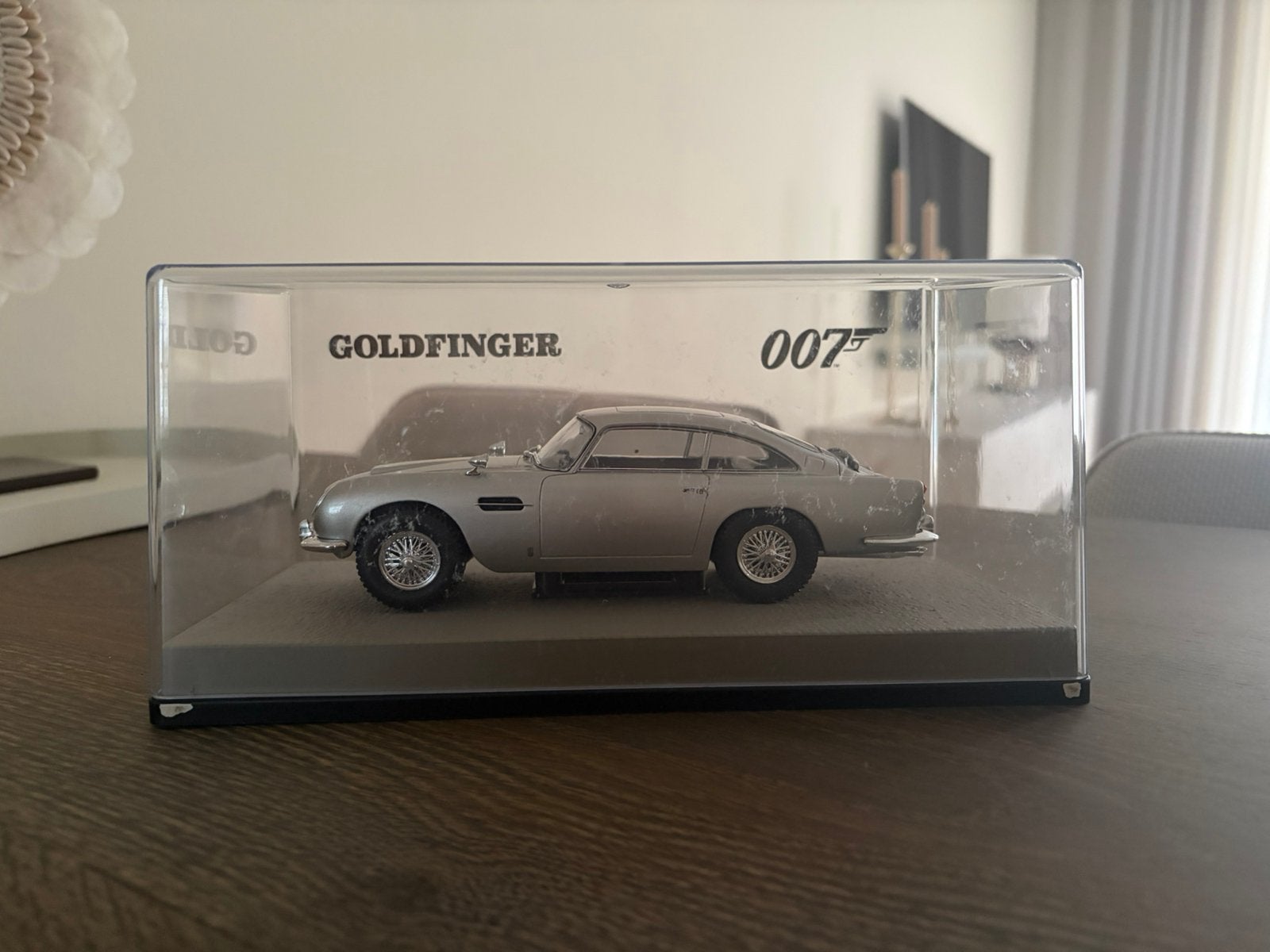 Aston Martin miniatuur 007, Ophalen of Verzenden, Zo goed als nieuw, Auto, Overige merken