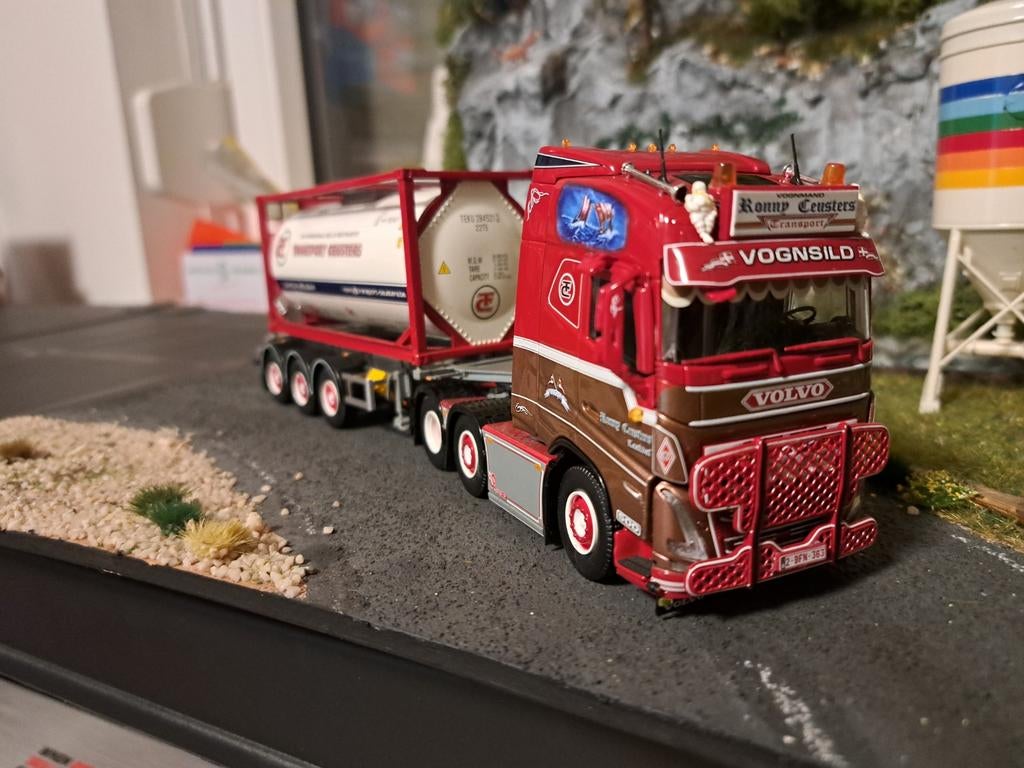 Tekno Volvo Ceusters, Hobby en Vrije tijd, Modelauto's | 1:50, Ophalen of Verzenden, Nieuw, Bus of Vrachtwagen, Tekno