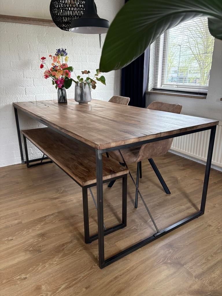 Eettafel, Ophalen, 50 tot 100 cm, Zo goed als nieuw, 150 tot 200 cm