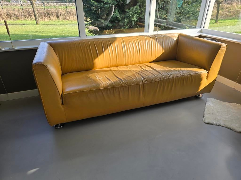 Gelderland 4800 2,5-zits bank leer cognac, Huis en Inrichting, Banken | Bankstellen, Design klassieker, Gebruikt, Driepersoons