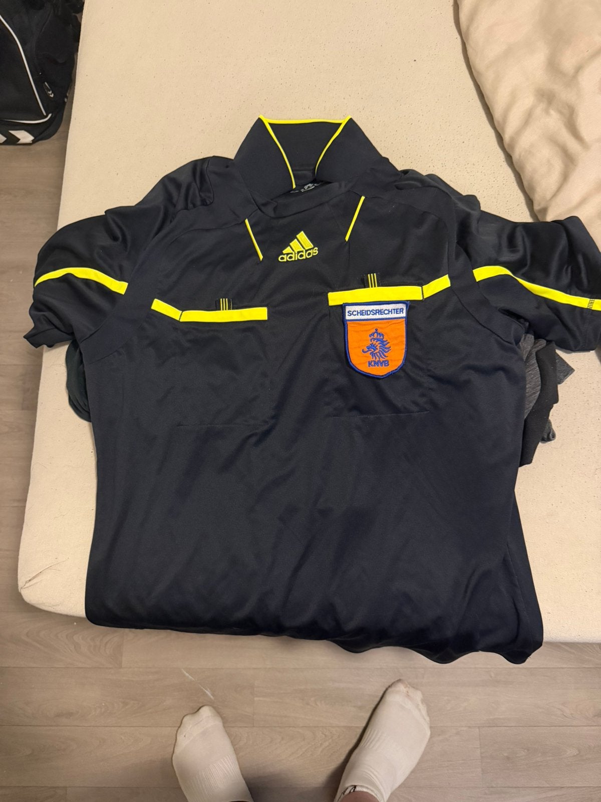 2 mooie knvb adidas shirts, Maat XL, Ophalen, Zo goed als nieuw, Shirt