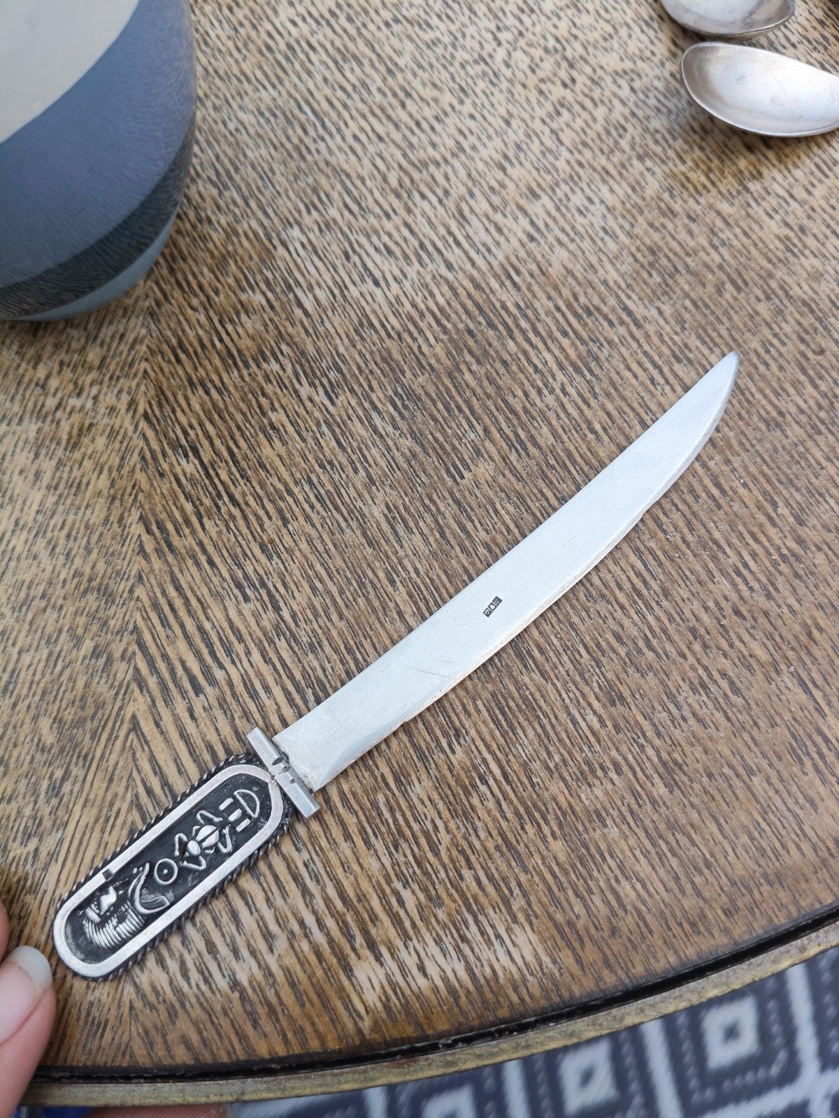 Antiek zilveren briefopener met Egyptische motieven, Ophalen of Verzenden