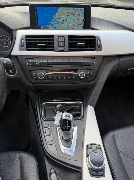 Bmw 3-SERIE 320d EfficientDynamics Edition Hi Executive LEER, Auto's, Automaat, Euro 5, 4 cilinders, Bruin