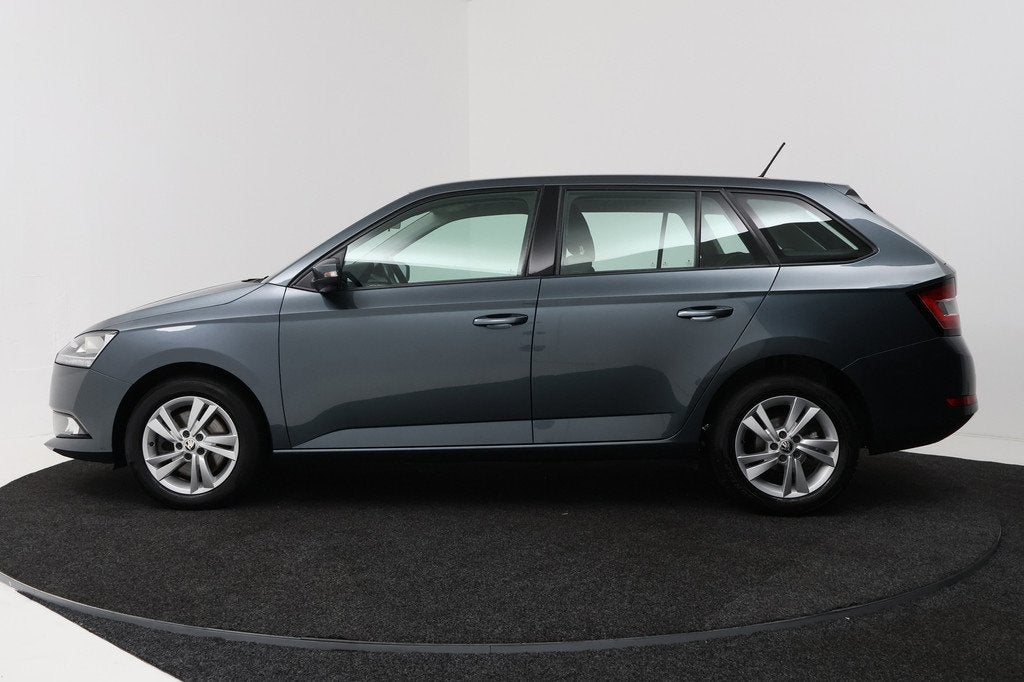 Skoda FABIA 1.0 TSI Sport business (TREKHAAK, CAMERA, STOELV, Auto's, Skoda, Stof, Gebruikt, 95 pk, Bedrijf