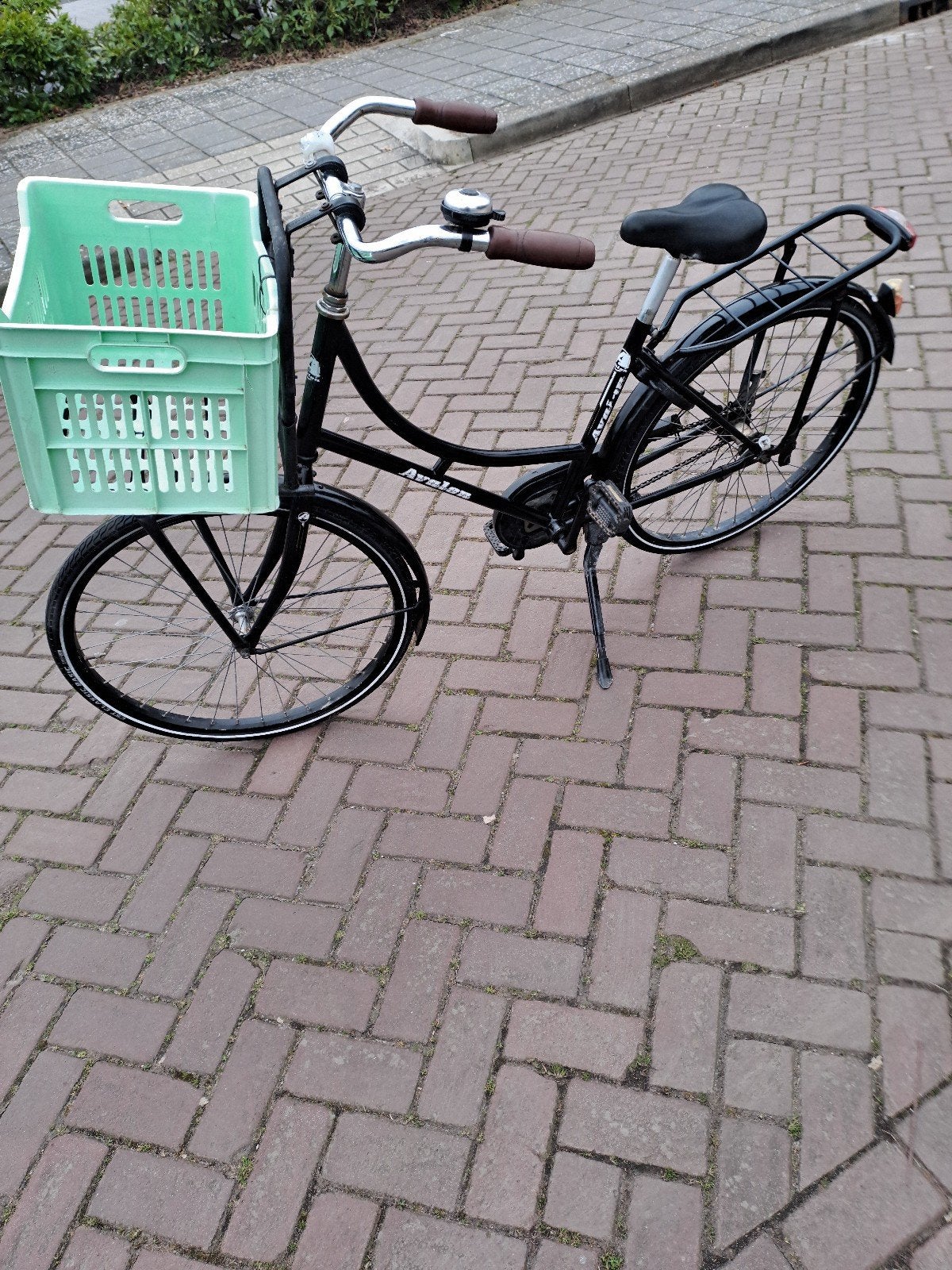 Goedfietsende 24 inch Avalon omafiets met fietskrat, Ophalen, Gebruikt