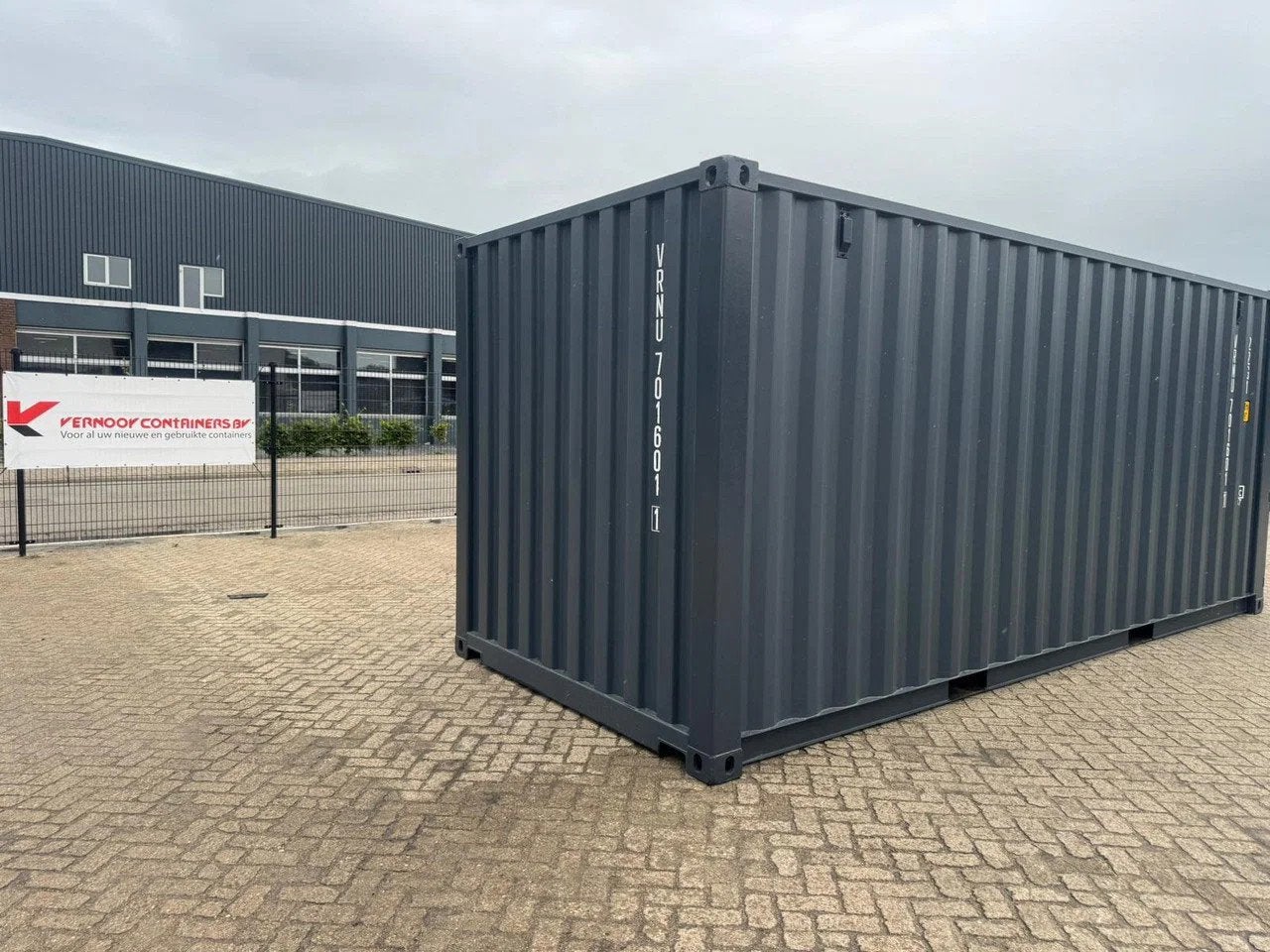 VERNOOY 20FT 8.6 zeecontainer 701603, Dave Vernooij, Dave@vernooy.nl, Kellensedwarsweg 9
4004JKC  Tiel, NL