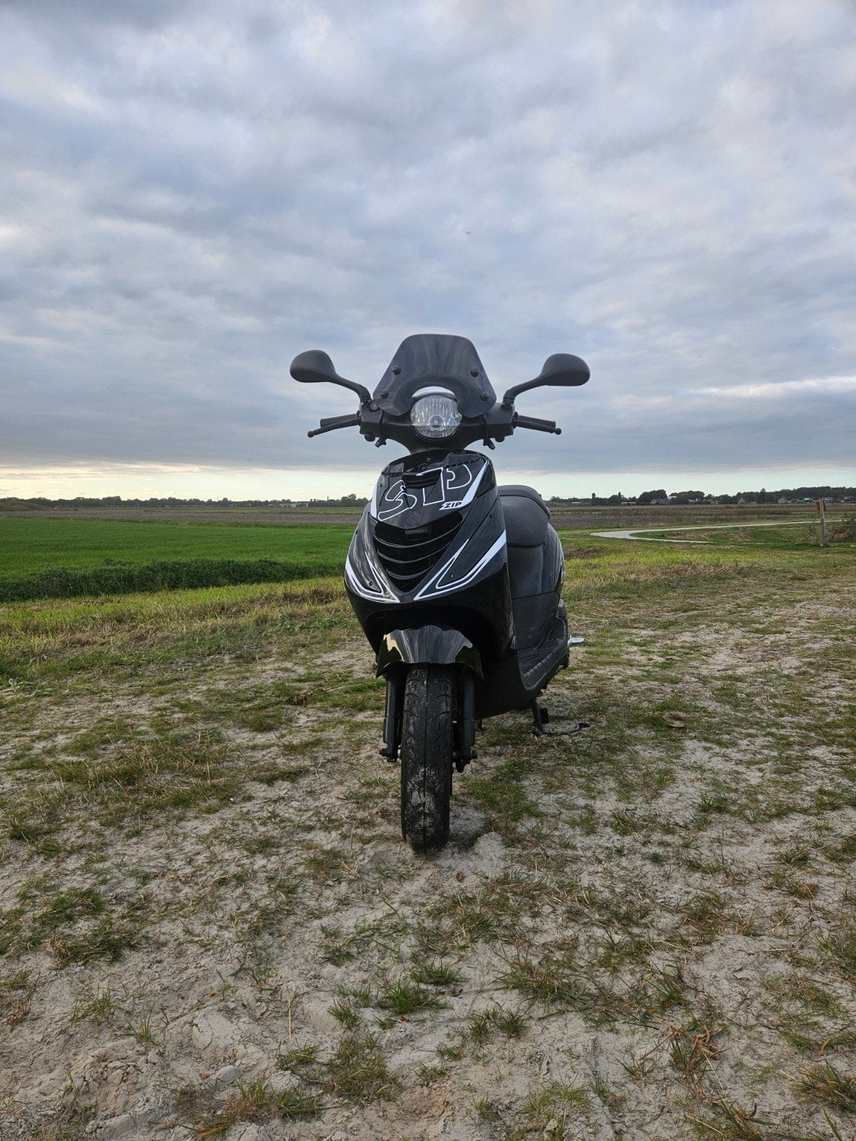 Piaggio zip 4 takt, Ophalen, Gebruikt, Zip, Benzine