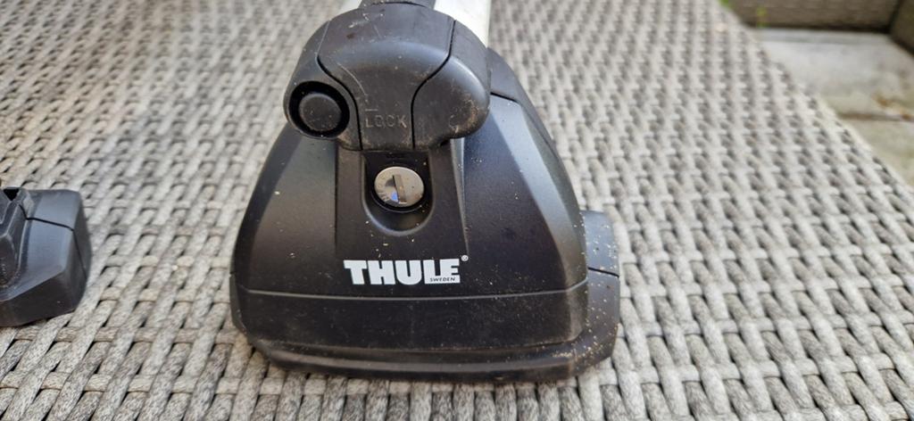 Thule dakdragers met kit 3017 peugeot 3008 5008 308 Citroën, Auto diversen, Dakdragers, Ophalen, Zo goed als nieuw