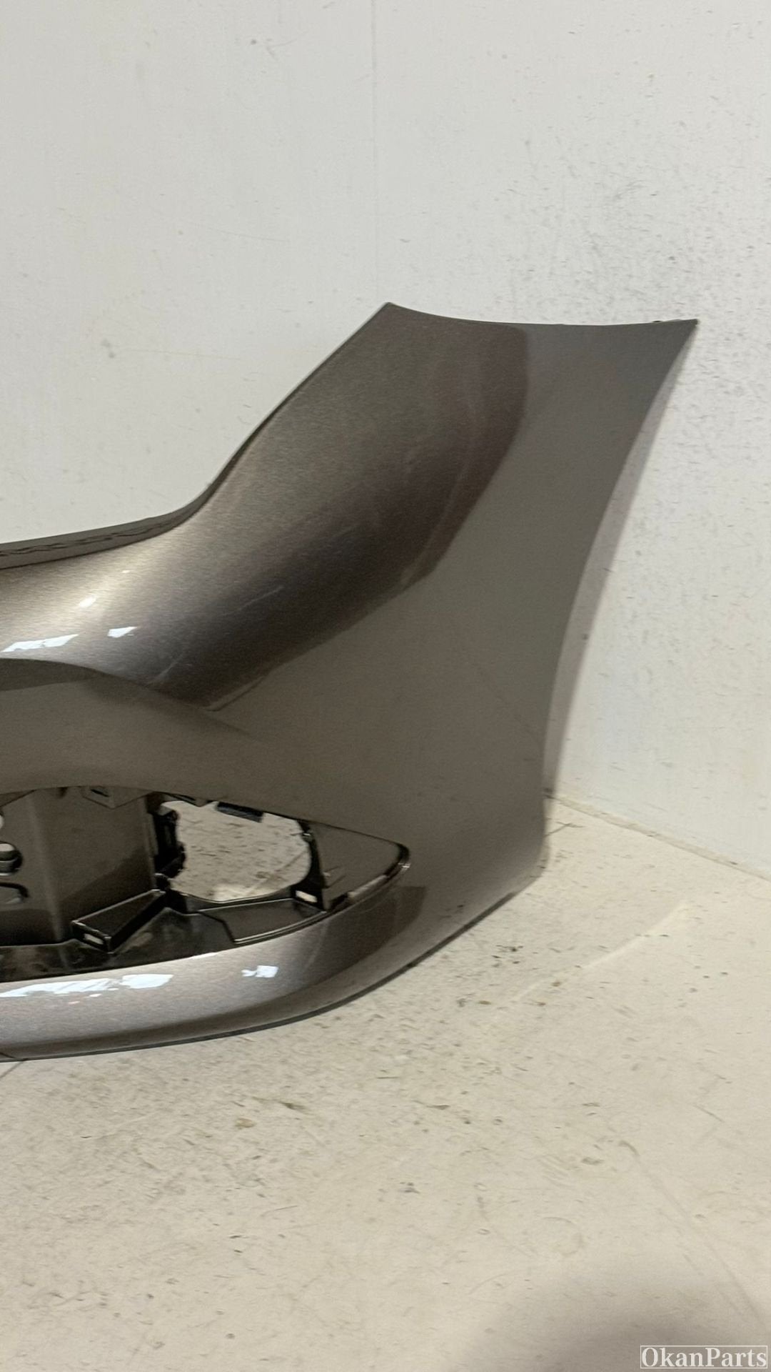 Toyota Auris Facelift voorbumper 52119-02K40, Auto-onderdelen, Info@fabrikant.eu, Ophalen of Verzenden, Bumper, Fabrikant BV
