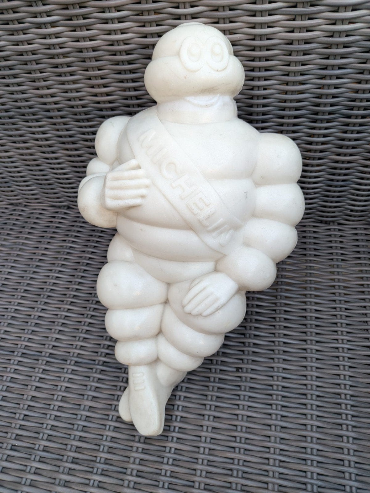 oude Michelin pop met steun., Ophalen of Verzenden