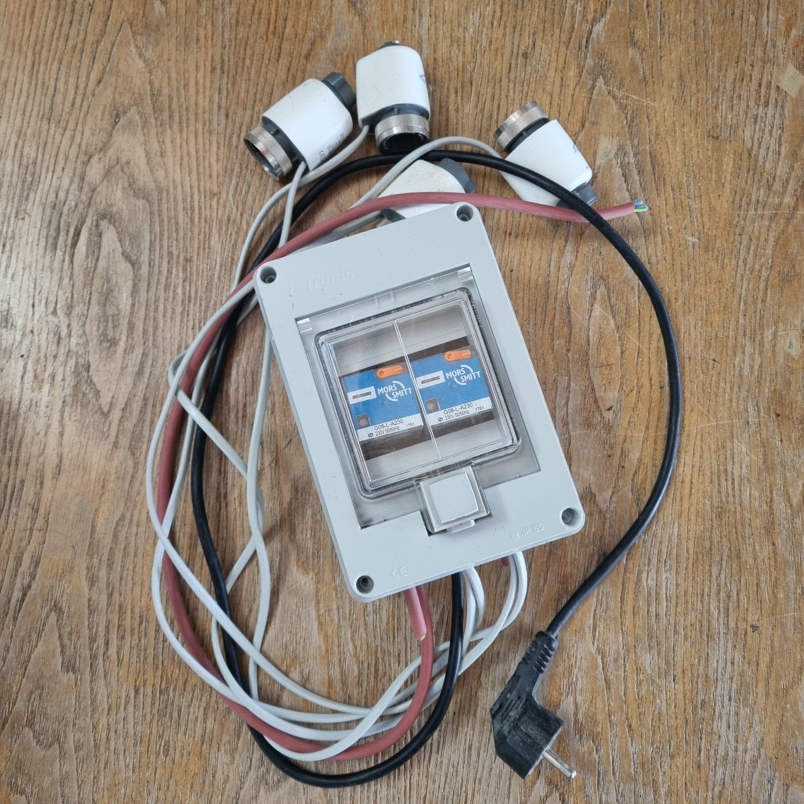 Schakelkast voor vloerverwarming, Doe-het-zelf en Verbouw, Elektra en Kabels, Ophalen of Verzenden, Gebruikt, Overige typen
