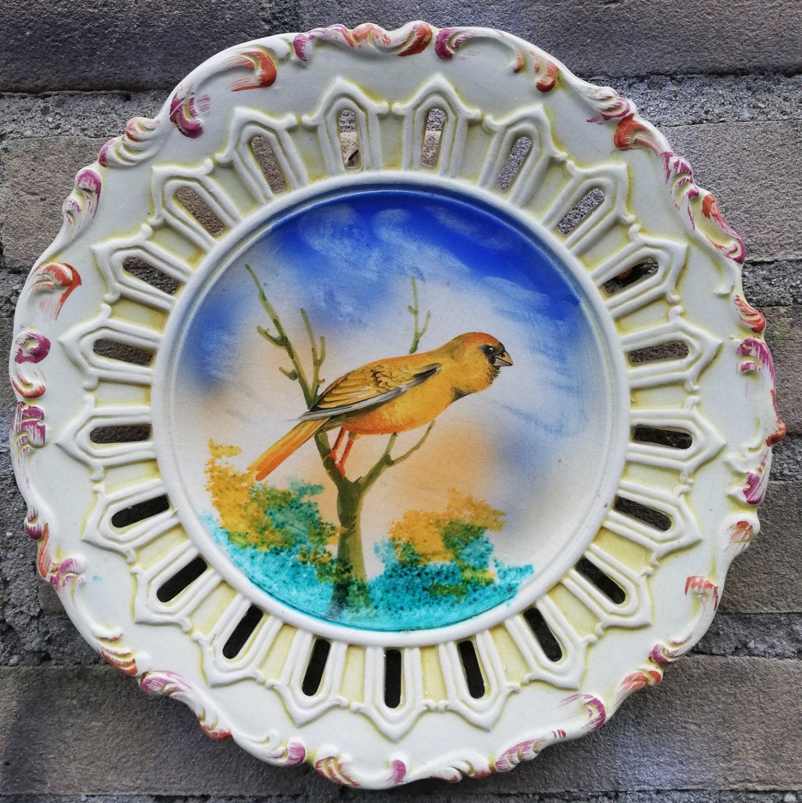 Wandbord. BASSANO, Italy. Handpainted. Ca 1920. 25 cm., Ophalen
