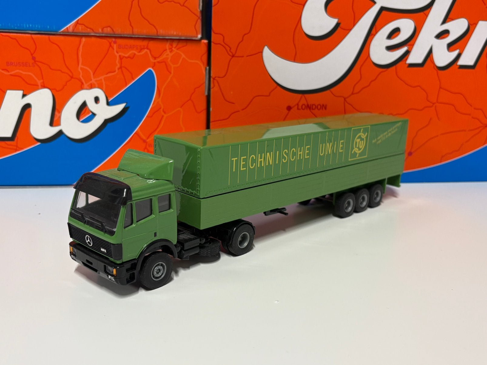 Lion Toys Technische Unie 1:50, Hobby en Vrije tijd, Ophalen of Verzenden, Zo goed als nieuw, Bus of Vrachtwagen, Lion Toys