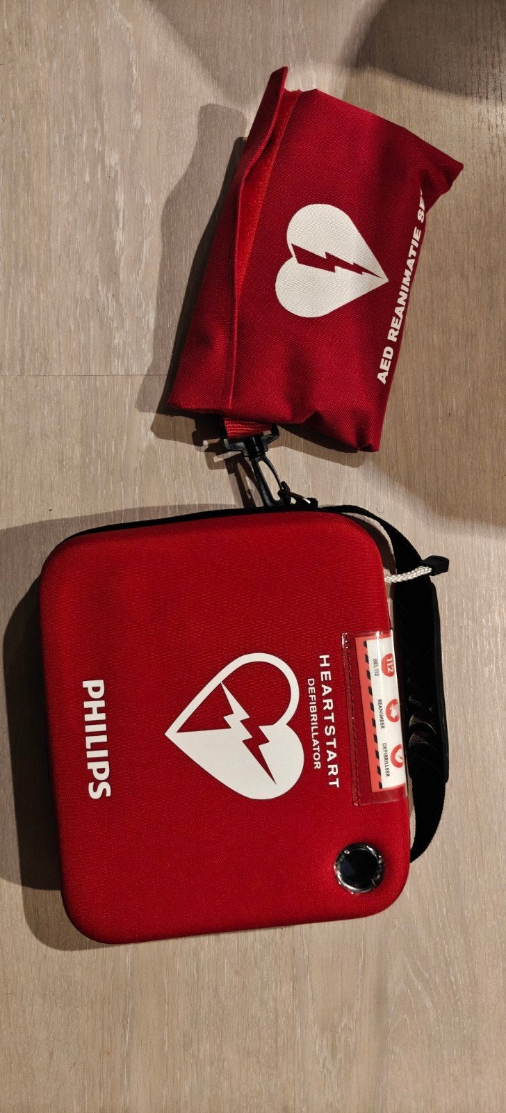 Philips AED, Verzenden