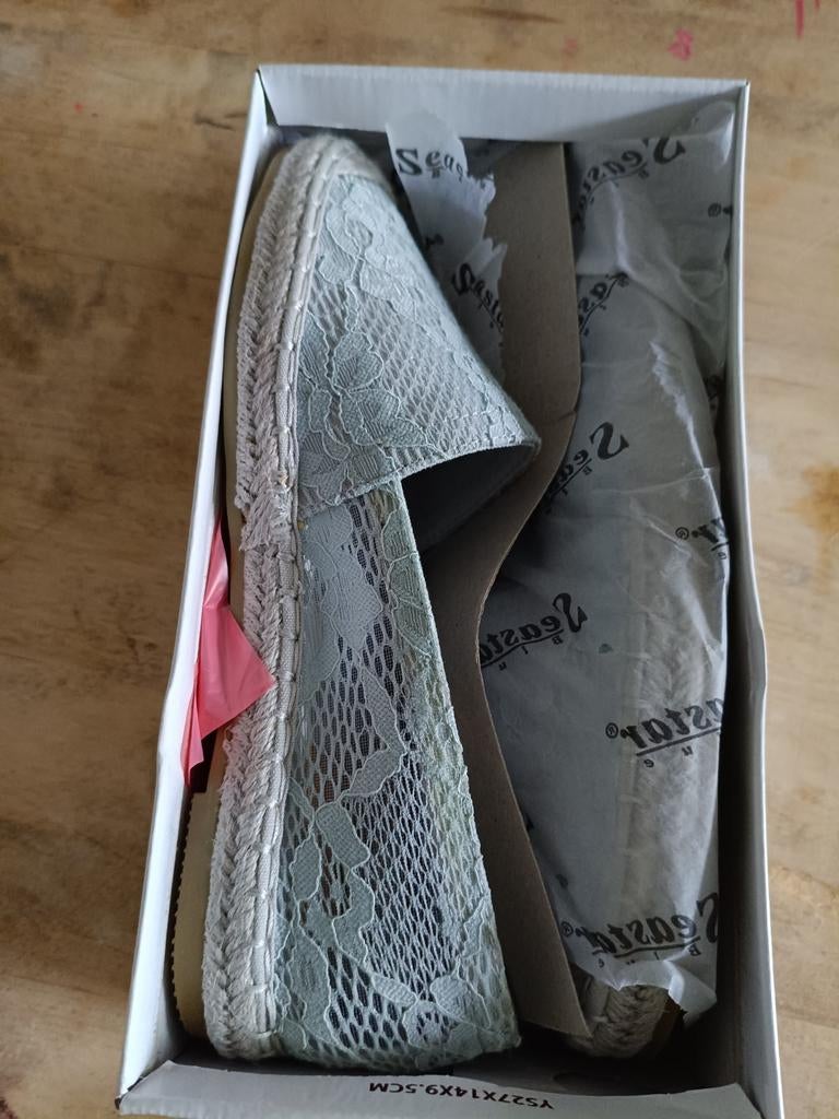 Instappers Maat 38, Nieuw, Ophalen of Verzenden, Seastar Blue, Espadrilles of Moccasins