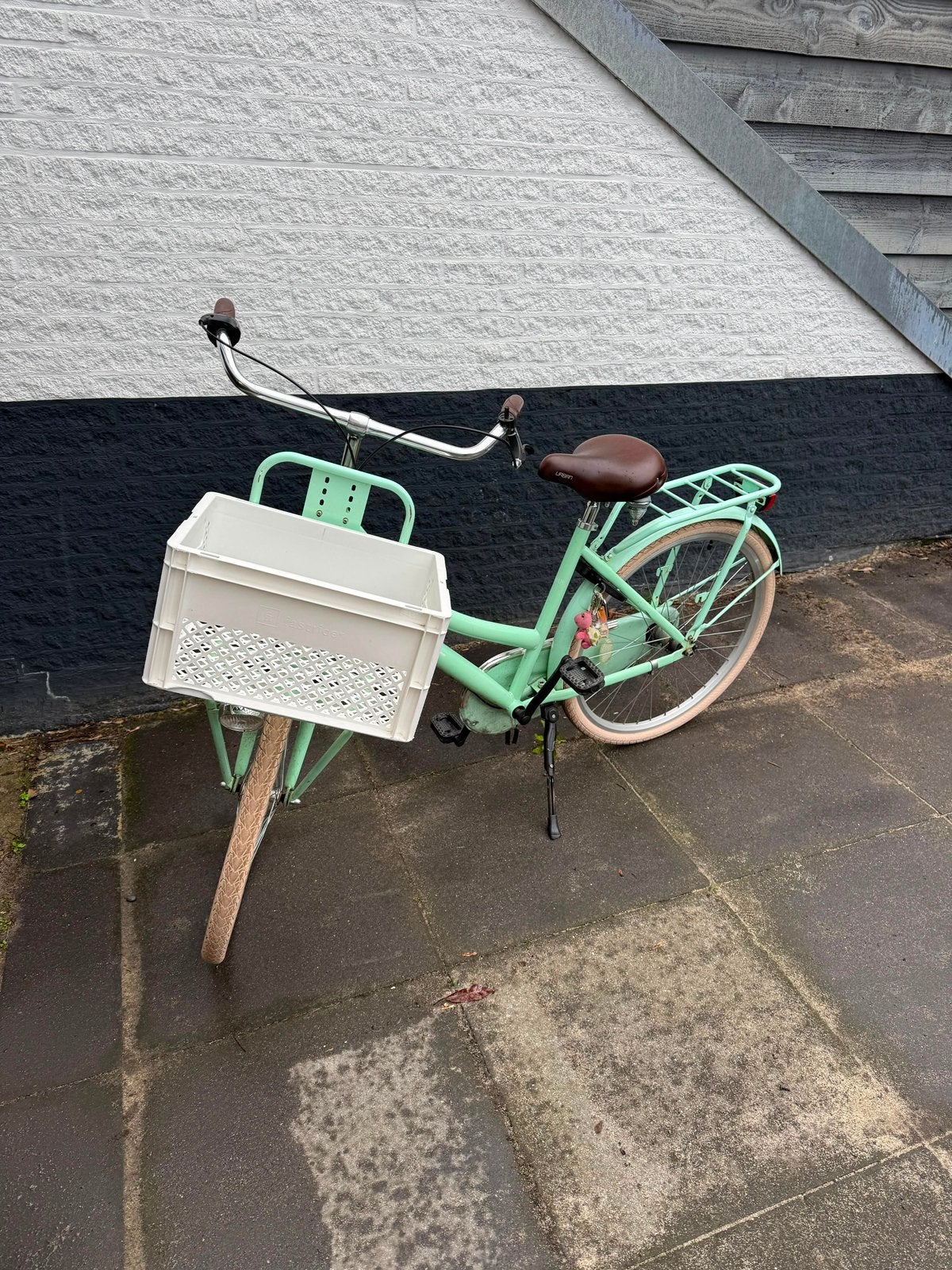 Meisjesfiets 26 inch Altec, Ophalen, Gebruikt, 26 inch of meer
