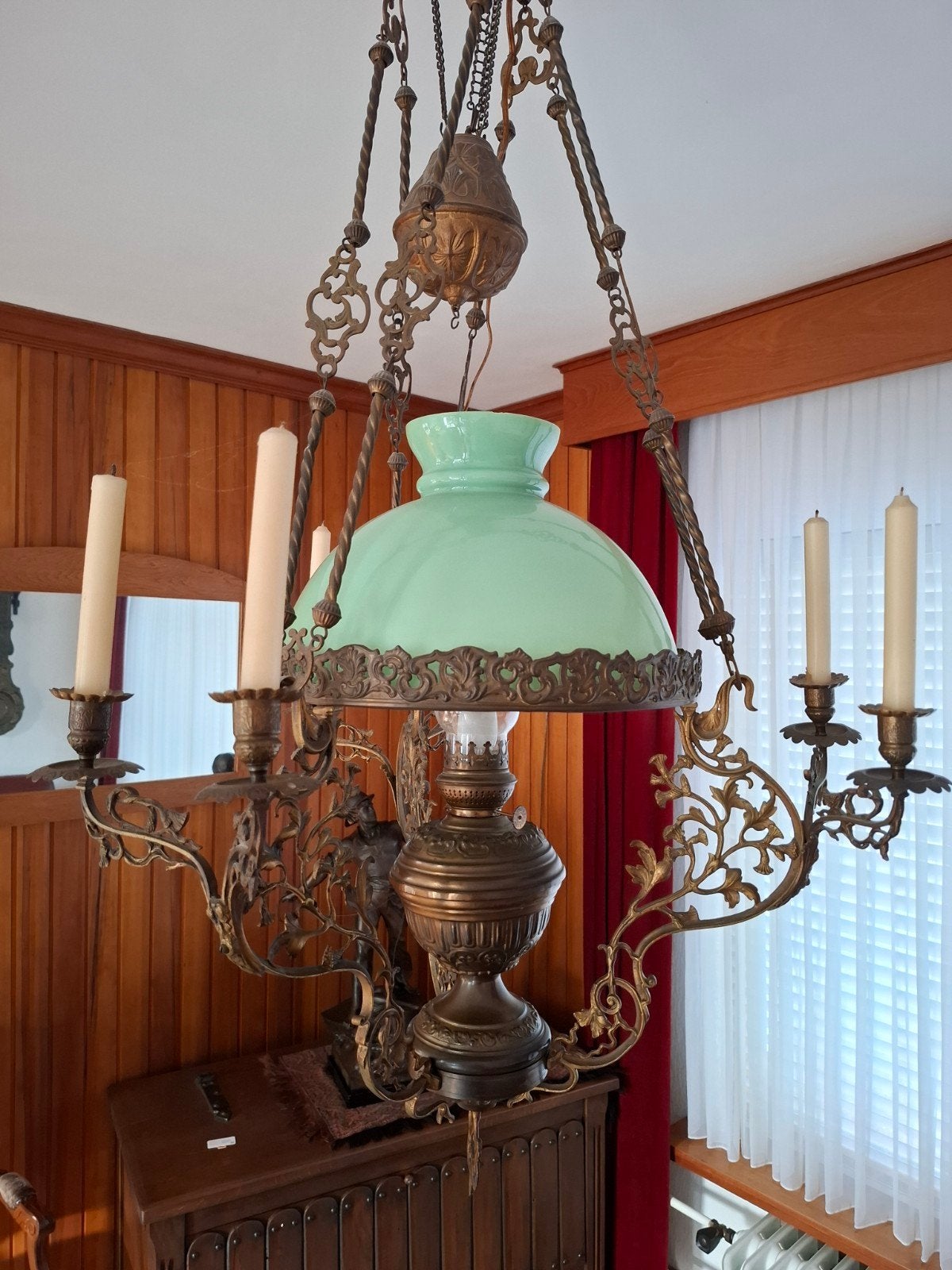 Antieke olielamp kroonluchter met glazen kap, Antiek en Kunst, Antiek | Lampen, Ophalen