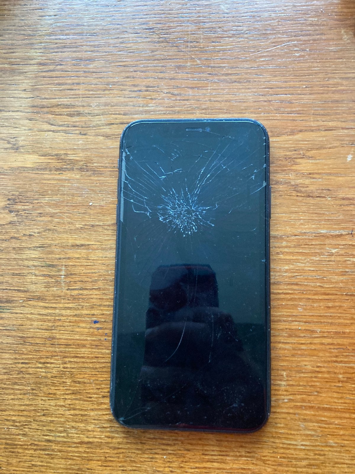 Kapotte iphone 11, Ophalen, Gebruikt, Zwart, IPhone 11