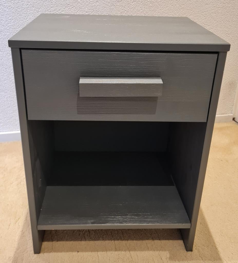 Nachtkastje Woood Dennis staalgrijs met lade en open vak, Ophalen, Gebruikt, Minder dan 45 cm, Minder dan 55 cm