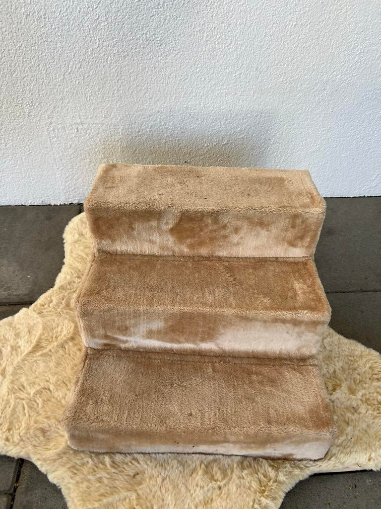 Honden trapje, Ophalen, Zo goed als nieuw