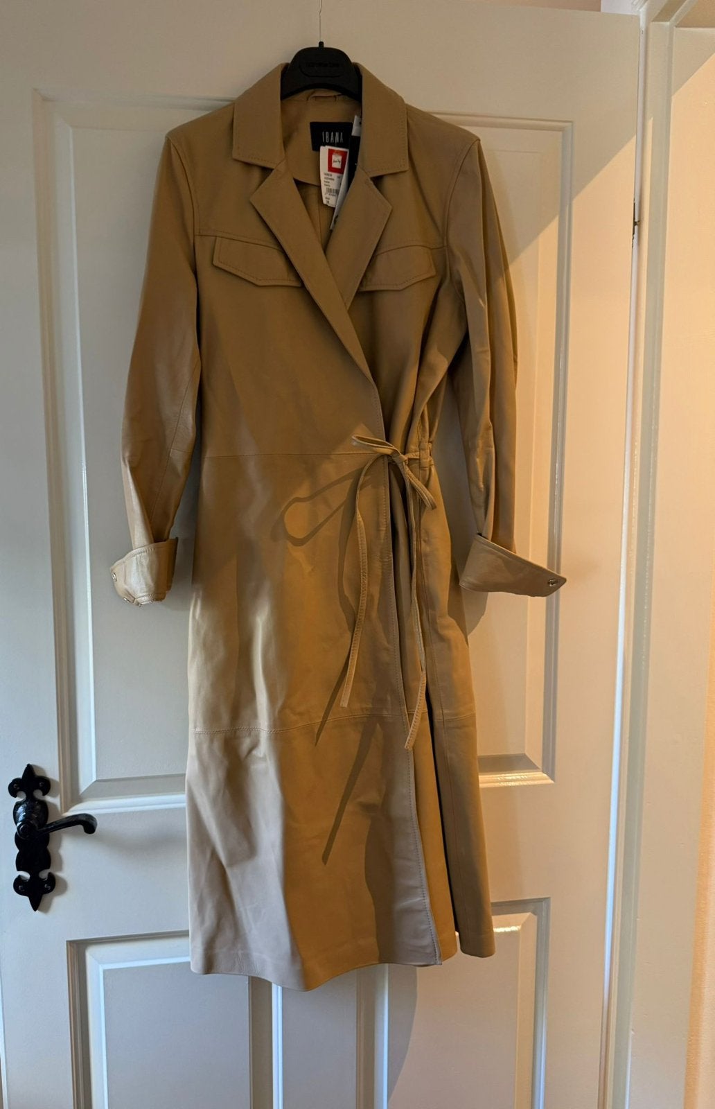 IBANA - Elegante Beige leren jurk - 38 | M, Kleding | Dames, Ophalen of Verzenden, Nieuw, Maat 38/40 (M), Beige