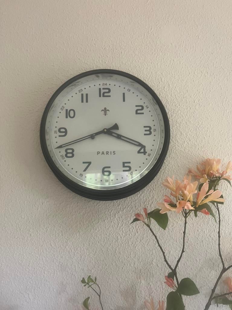 Klassieke klok, Ophalen of Verzenden, Gebruikt, Wandklok