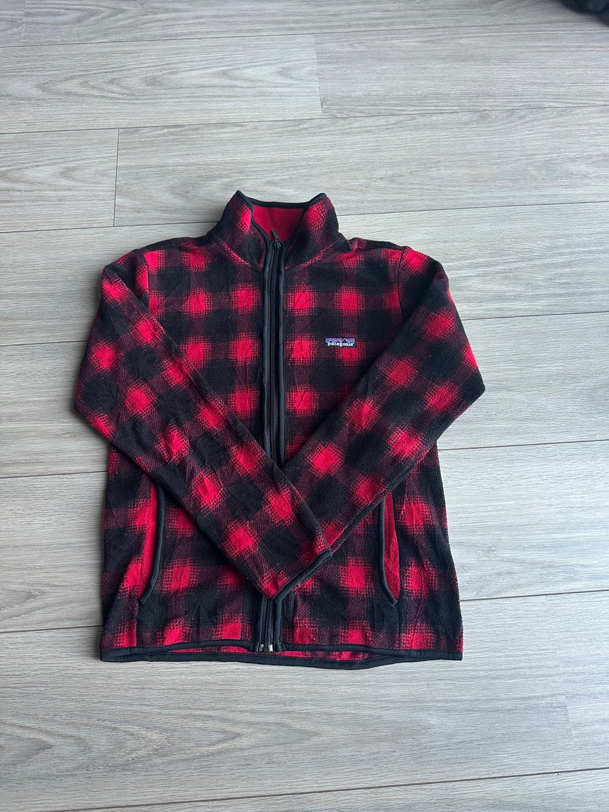 Patagonia Fleece Jack Rood/Zwart Blokken - Maat S, Ophalen of Verzenden, Zo goed als nieuw, Maat 46 (S) of kleiner, Rood