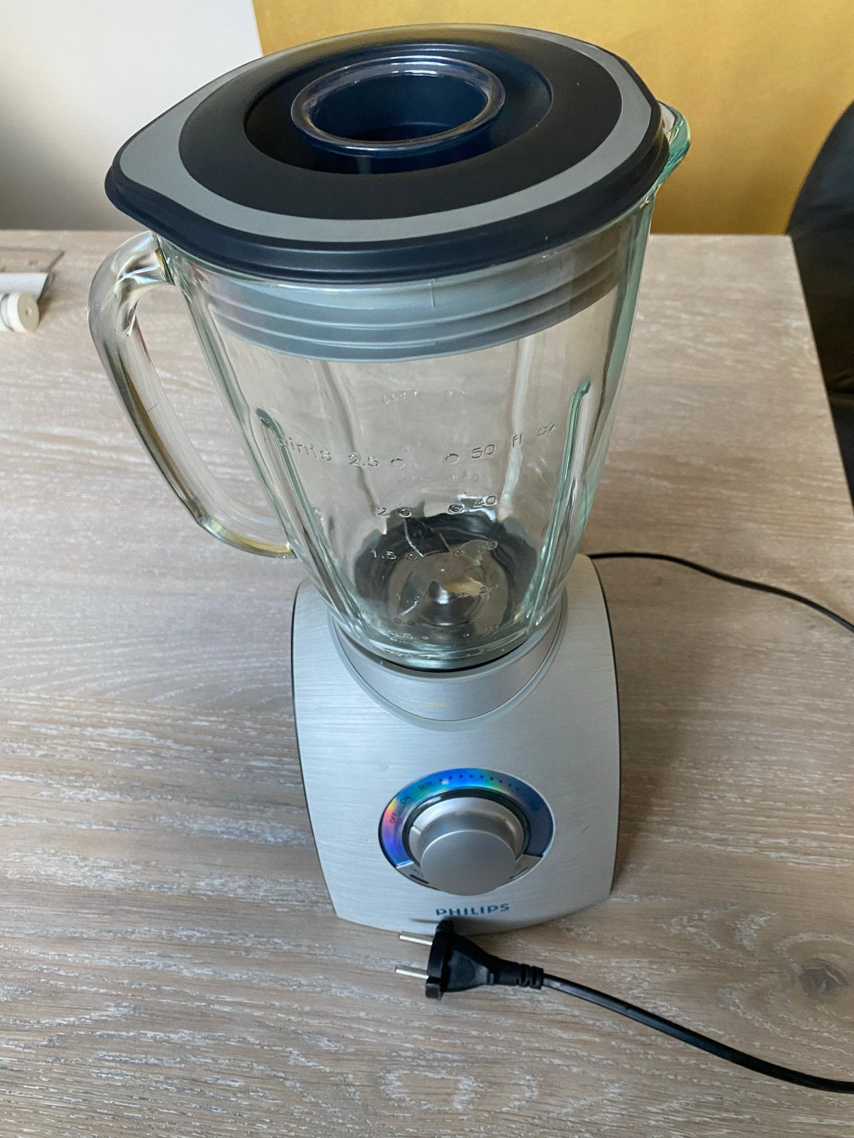Blender, Philips. Lekvrije glazen kan voor netjes werken, Ophalen of Verzenden, Gebruikt, Blender