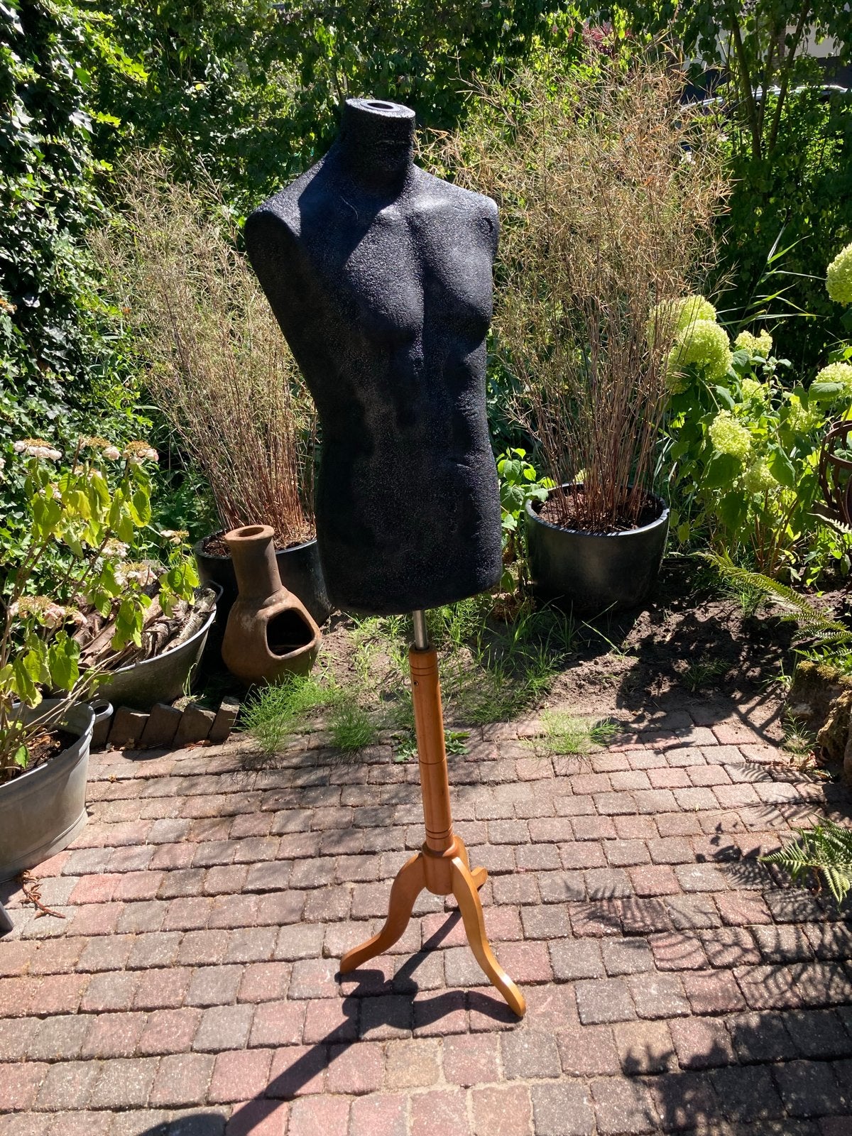 Zwart heren etalagepop torso op houten standaard, Ophalen