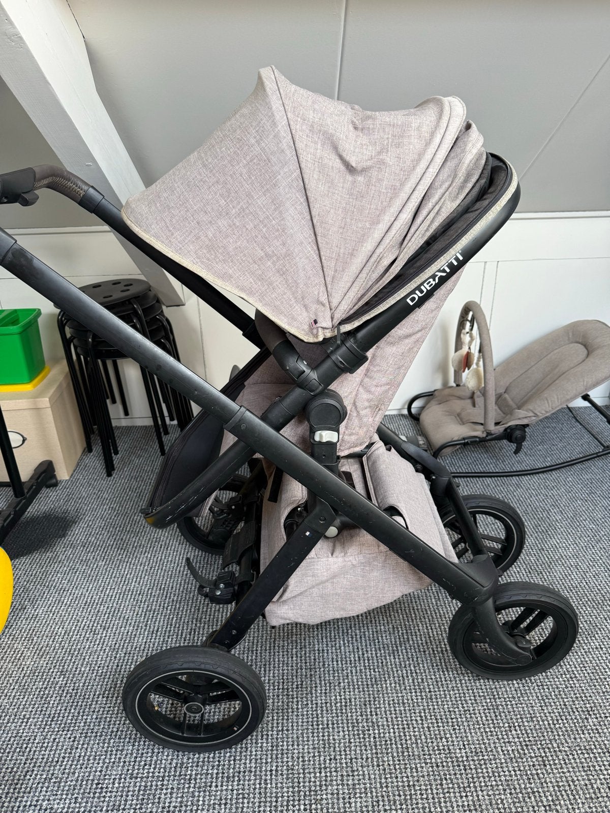 Dubatti kinderwagen/wandelwagen- gebruikt, Ophalen, Zo goed als nieuw, Kinderwagen, Overige merken
