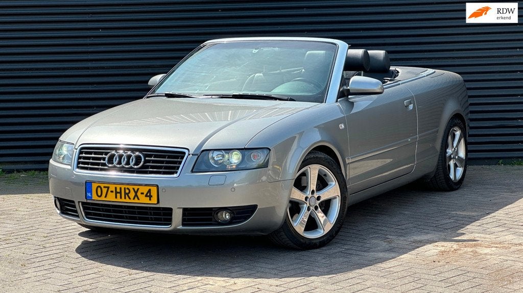 Audi A4 Cabriolet 3.0 V6 Exclusive | Zeer nette staat | Goed, Auto's, Audi, Gebruikt, Zwart, 1595 kg, Cabriolet