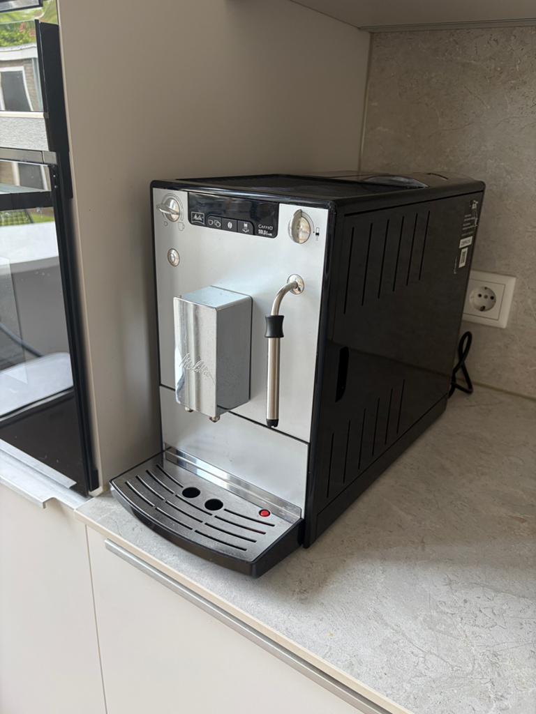 Melitta Caffeo Solo Volautomatische Espressomachine, Witgoed en Apparatuur, Koffiezetapparaten, Ophalen, Afneembaar waterreservoir