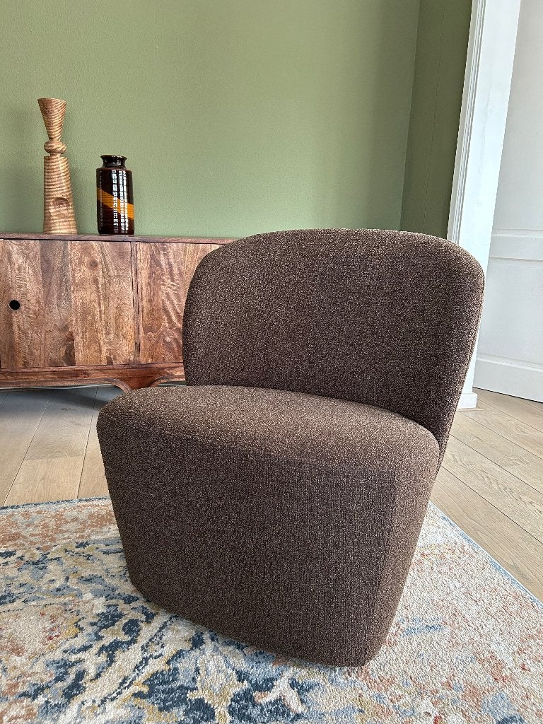 Set van twee bruine stoffen fauteuils, merk VT Wonen, Ophalen, Gebruikt, Minder dan 75 cm, Rond design, stijlvol