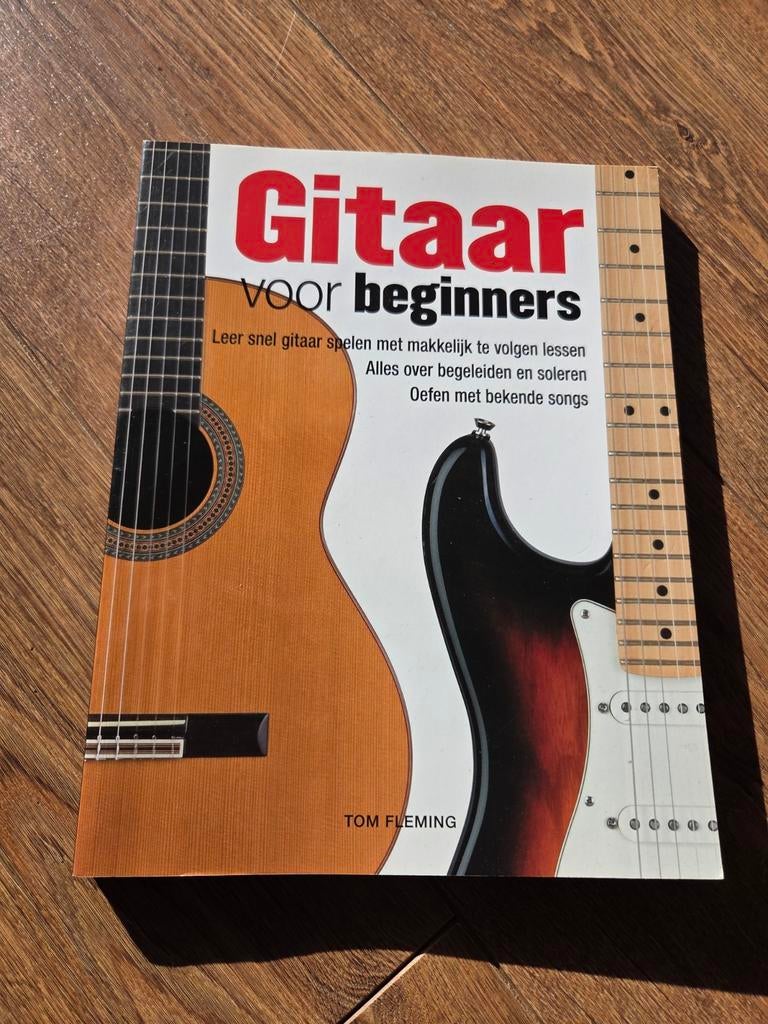 Gitaar voor beginners - Leer snel gitaar spelen, Boeken, Ophalen of Verzenden, Zo goed als nieuw, Instrument, Tom Fleming