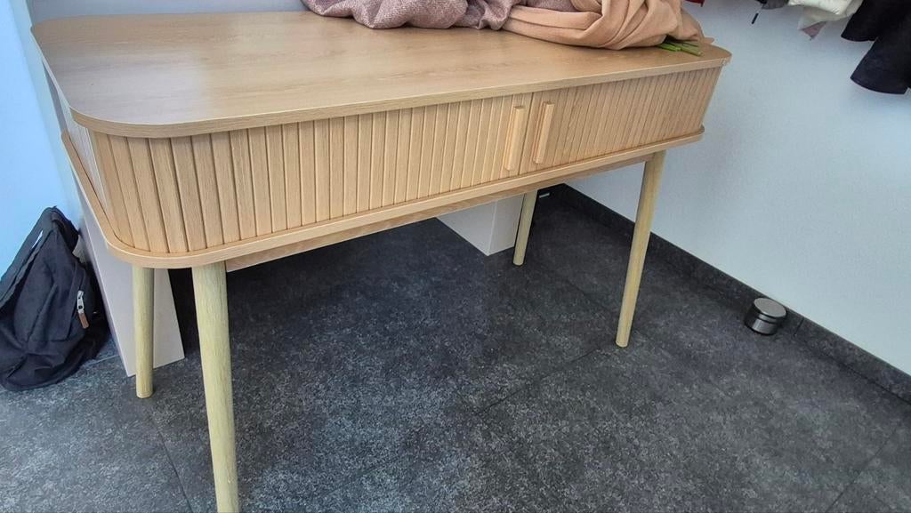Nieuwe sidetable met roldeurtjes, Huis en Inrichting, Ophalen, 100 tot 150 cm, Nieuw, 25 tot 50 cm