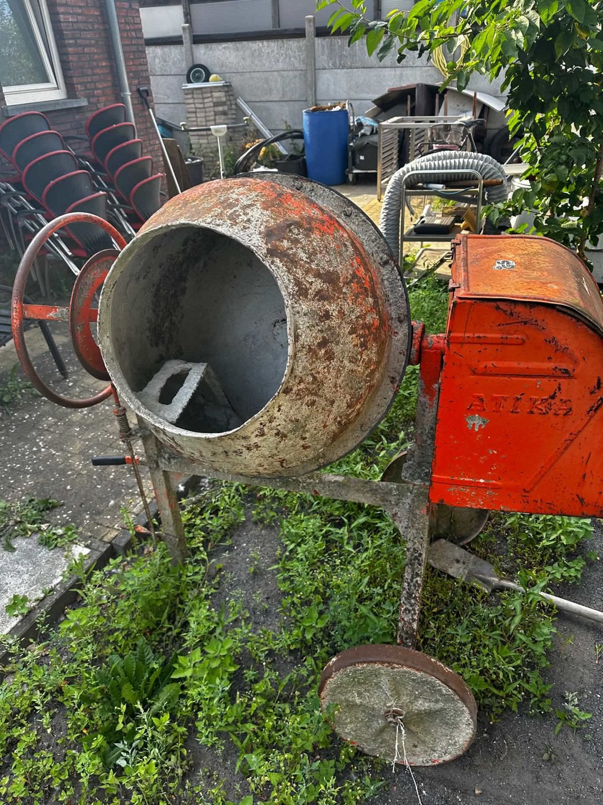 Atika Betonmolen - Gebruikt, Ophalen, Gebruikt