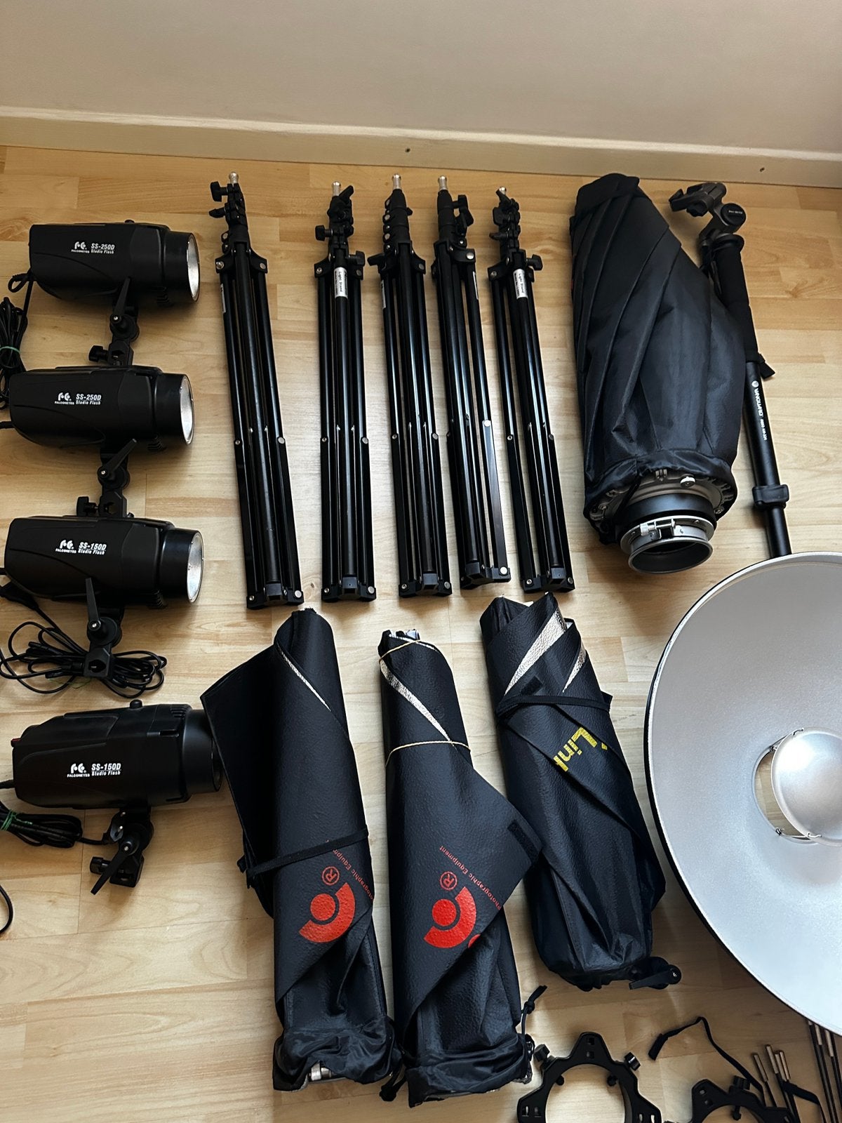 Foto studio apparatuur., Ophalen of Verzenden, Zo goed als nieuw, Complete fotostudio
