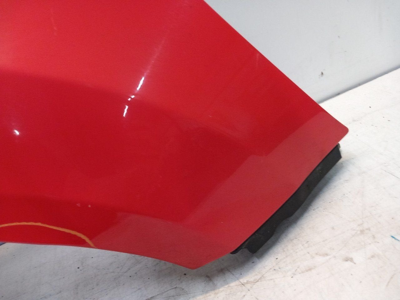 Spatbord rechts voor Ford Ka, Onderdelen@venauto.nl, Van der Ven Autorecycling B.V., Gebruikt, Ettenseweg 76, 4706 PB Roosendaal, The Netherlands