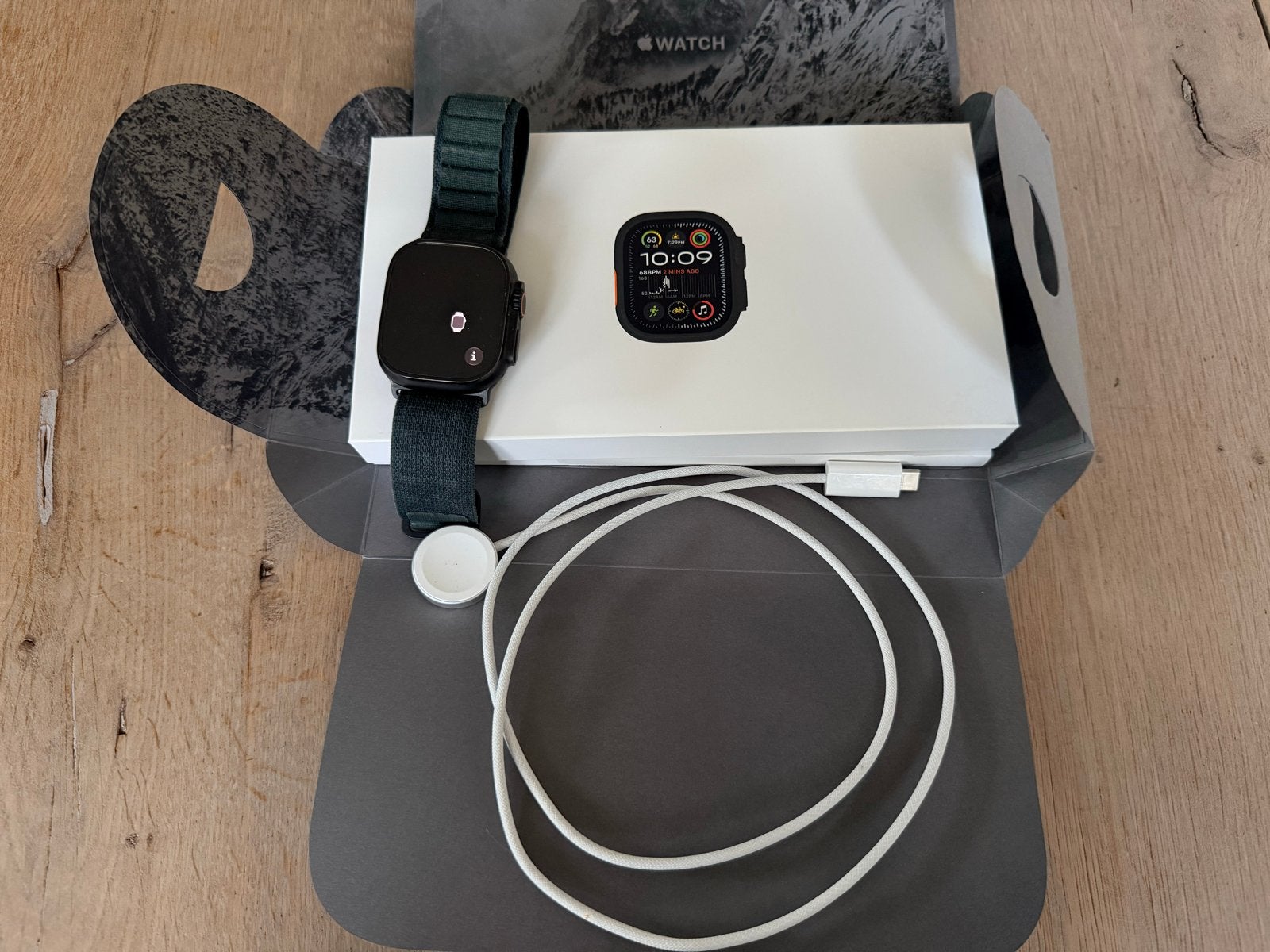 Apple Watch Ultra 2 Titanium Zwart - 90% Batterij, Afstand, Zwart, IOS, Ophalen of Verzenden
