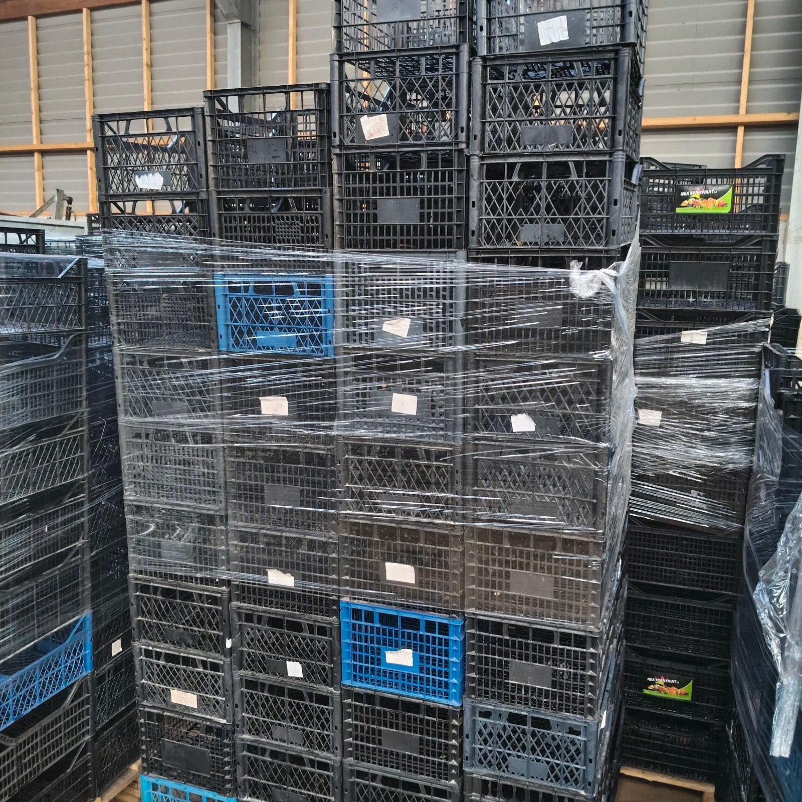 Diverse kratjes - Ideaal voor opslag en transport, Doe-het-zelf en Verbouw, Transportwagens, Ophalen