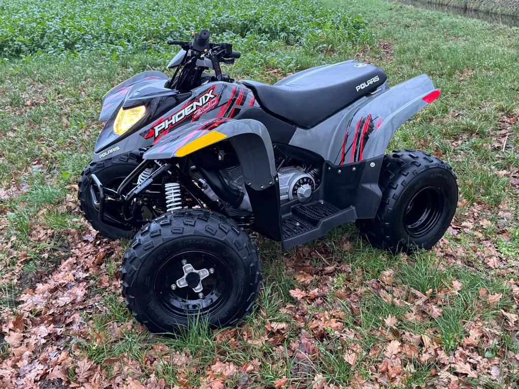 Polaris Phoenix Quad 200CC Trekker kenteken Bouwjaar 2020, Motoren